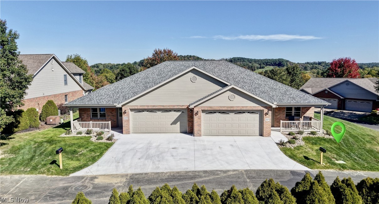 217 Pinehurst Drive Dover OH 44622