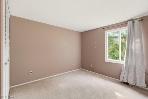 10125 Driftwood Cove Aurora OH 44202