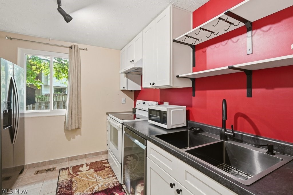10125 Driftwood Cove Aurora OH 44202