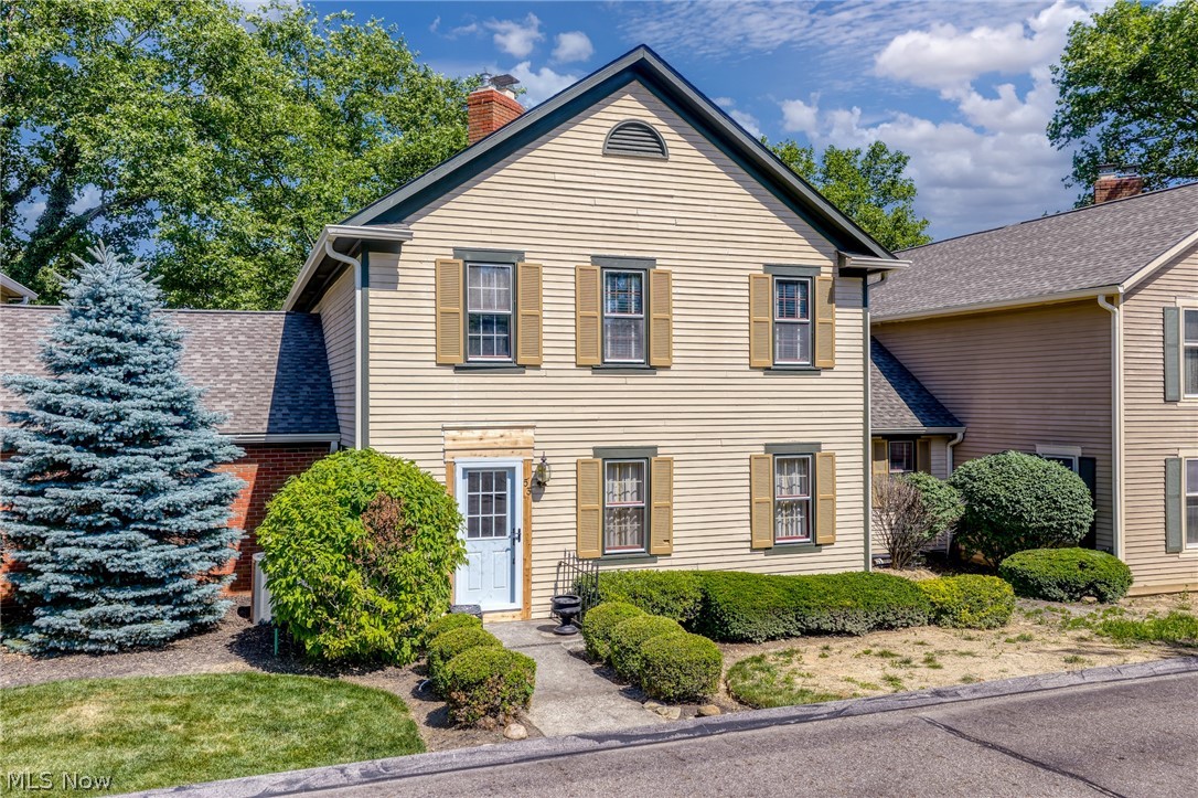 53 Hudson Common Drive Hudson OH 44236