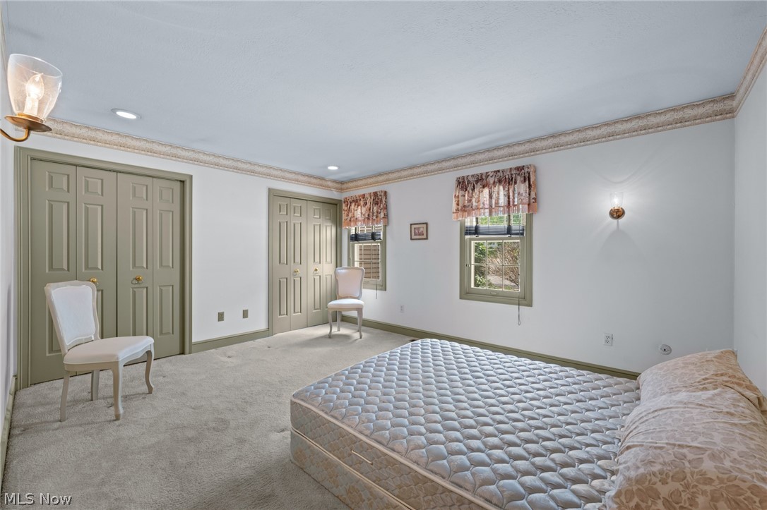 53 Hudson Common Drive Hudson OH 44236
