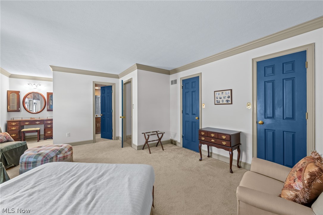 53 Hudson Common Drive Hudson OH 44236