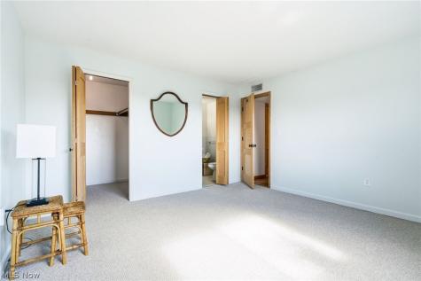 12029 Clifton Boulevard Lakewood OH 44107