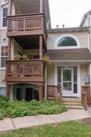 1448 Cedarwood Drive Westlake OH 44145
