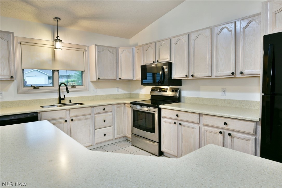 553 Wilcox Road Austintown OH 44515
