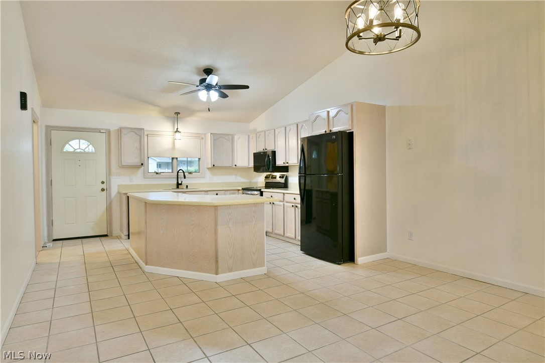 553 Wilcox Road Austintown OH 44515