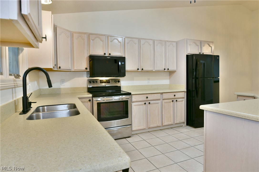 553 Wilcox Road Austintown OH 44515