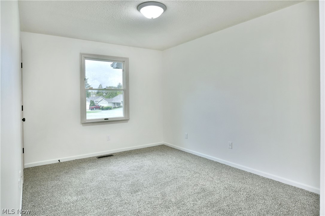 553 Wilcox Road Austintown OH 44515