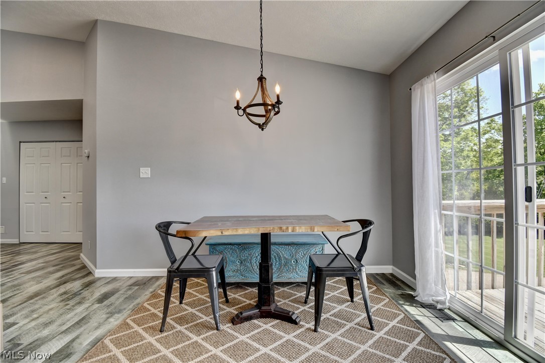 213 Knollton Drive Millersburg OH 44654