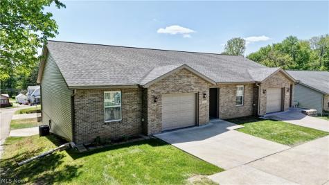 213 Knollton Drive Millersburg OH 44654