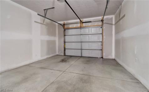 213 Knollton Drive Millersburg OH 44654