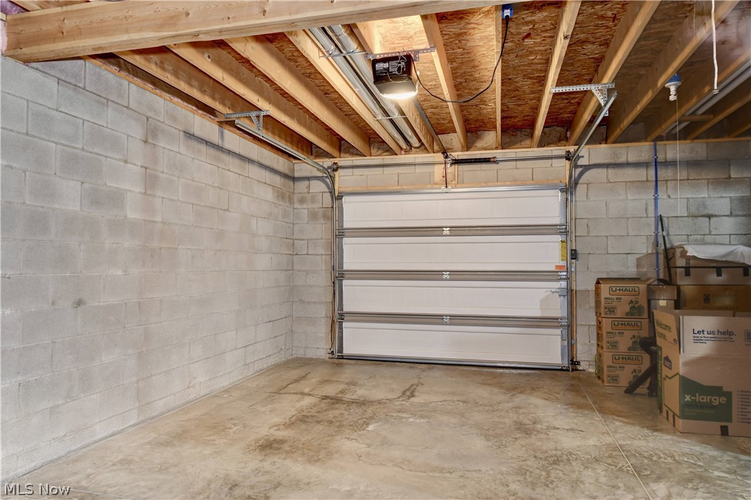 213 Knollton Drive Millersburg OH 44654