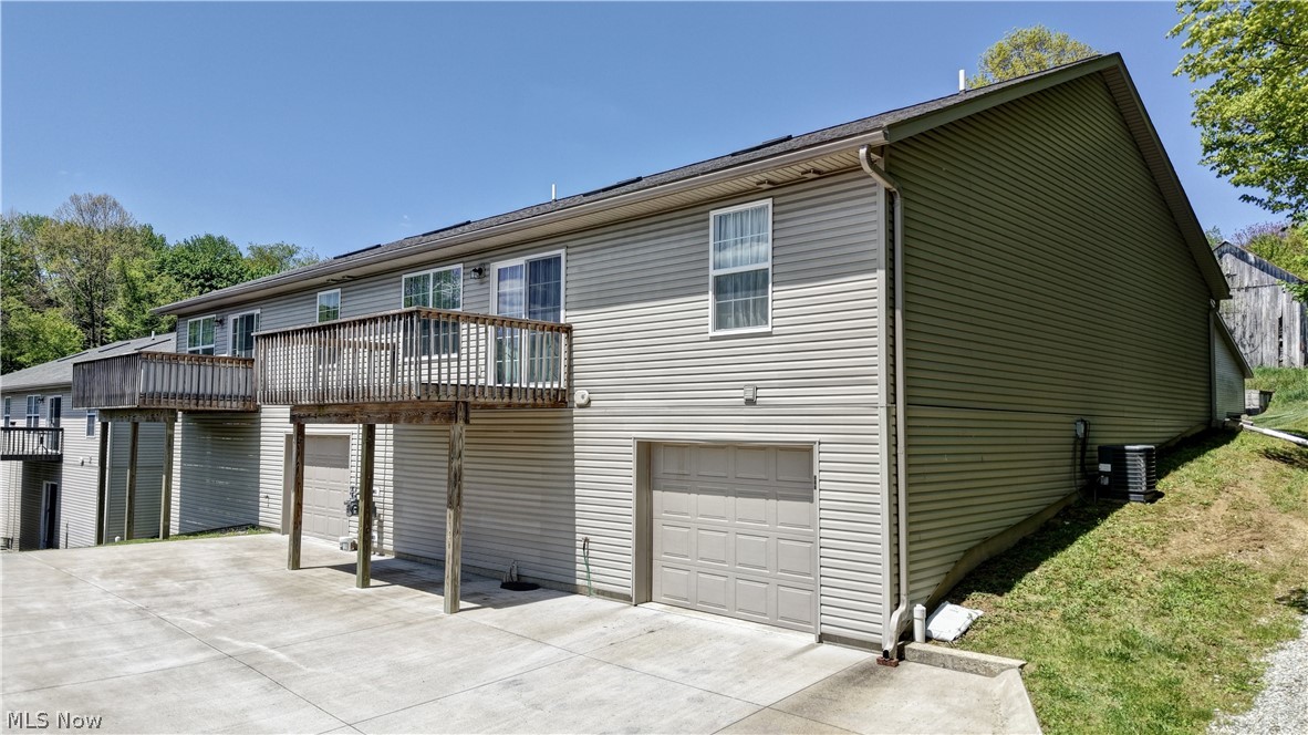 213 Knollton Drive Millersburg OH 44654