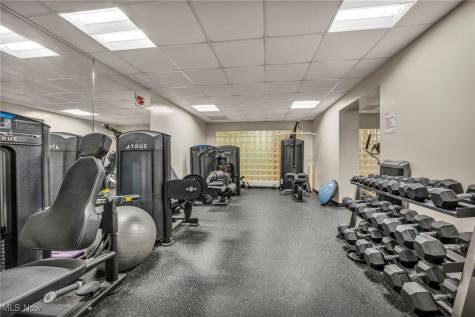 12550 Lake Avenue Lakewood OH 44107