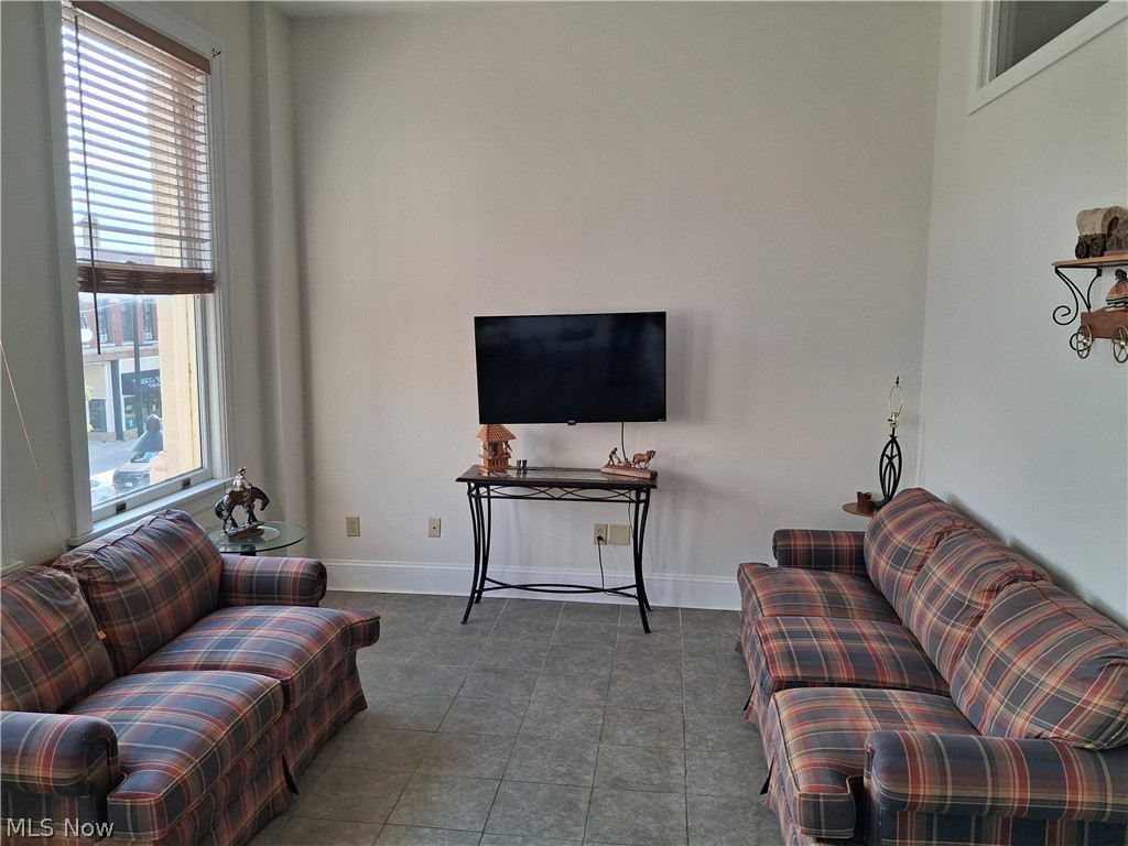 610 Broadway Lorain OH 44052