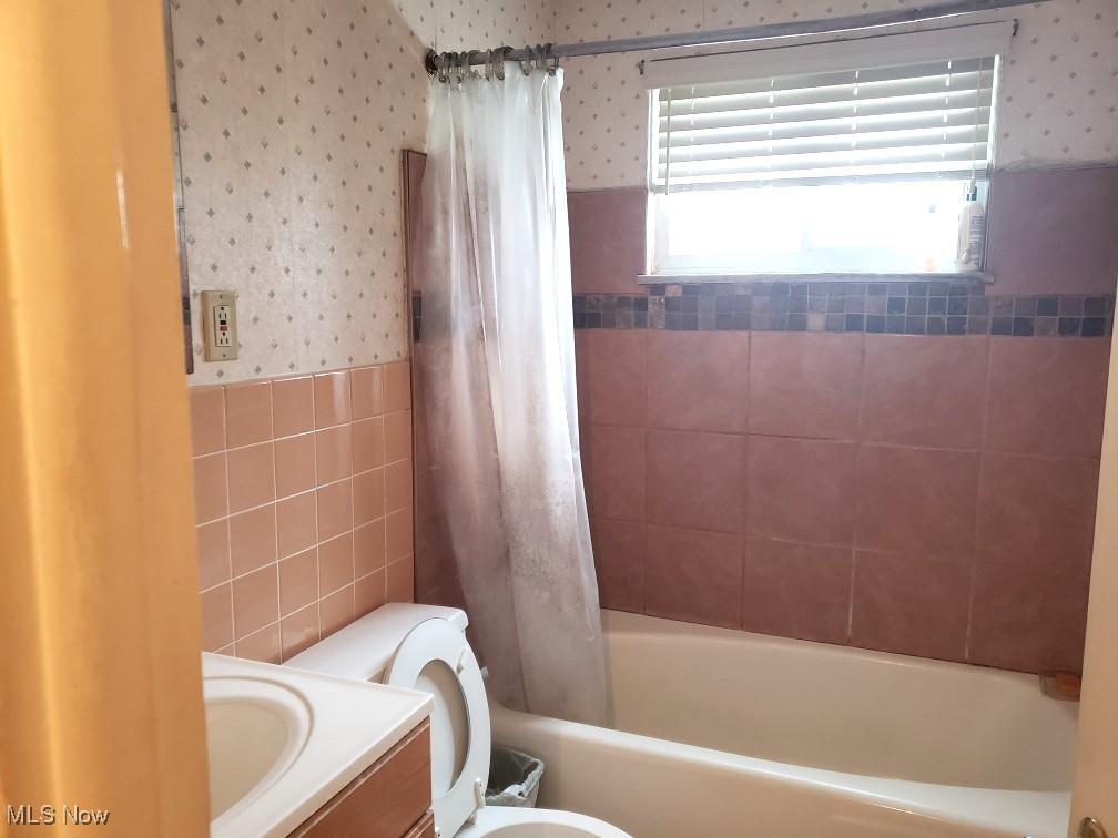 25500 Country Club Boulevard North Olmsted OH 44070