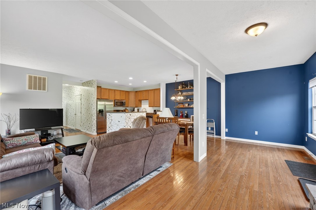 119 River Rock Way Berea OH 44017