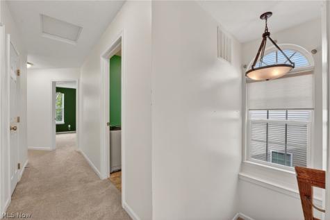 119 River Rock Way Berea OH 44017