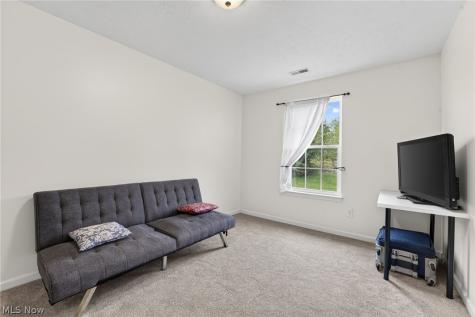 119 River Rock Way Berea OH 44017