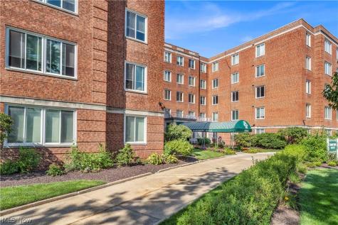 19425 Van Aken Boulevard Shaker Heights OH 44122