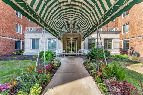 19425 Van Aken Boulevard Shaker Heights OH 44122