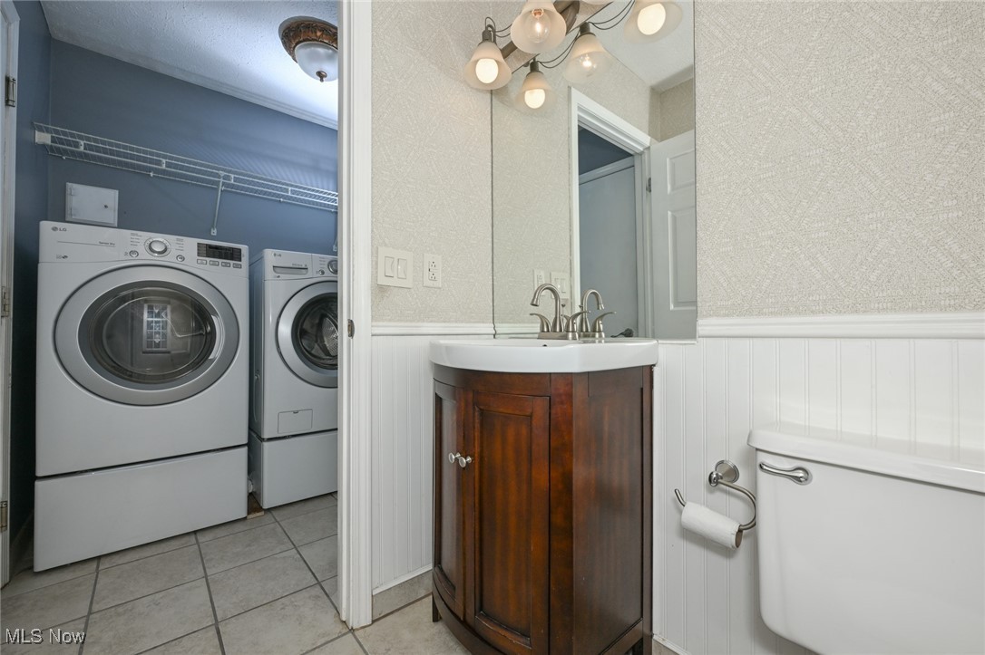 7121 W Cross Creek Trail Brecksville OH 44141