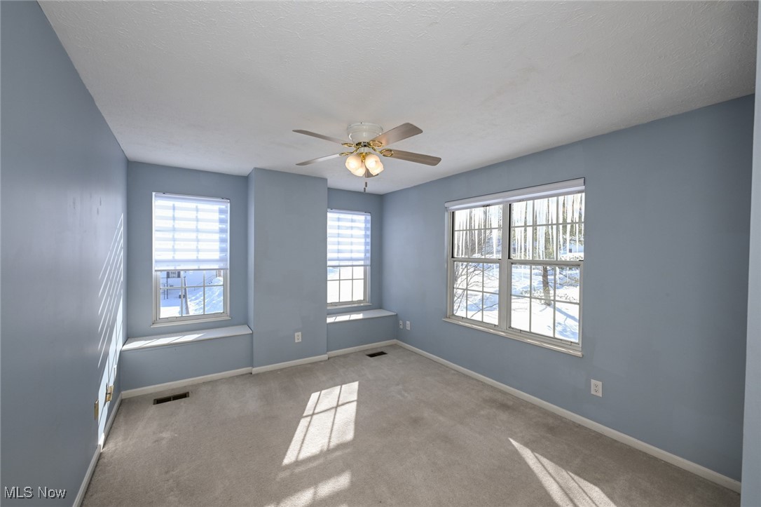 7121 W Cross Creek Trail Brecksville OH 44141