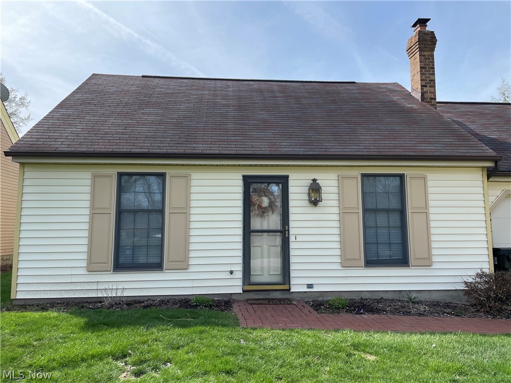 3267 Pinewood New Waterford OH 44445
