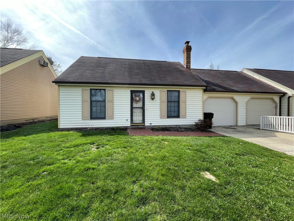 3267 Pinewood New Waterford OH 44445