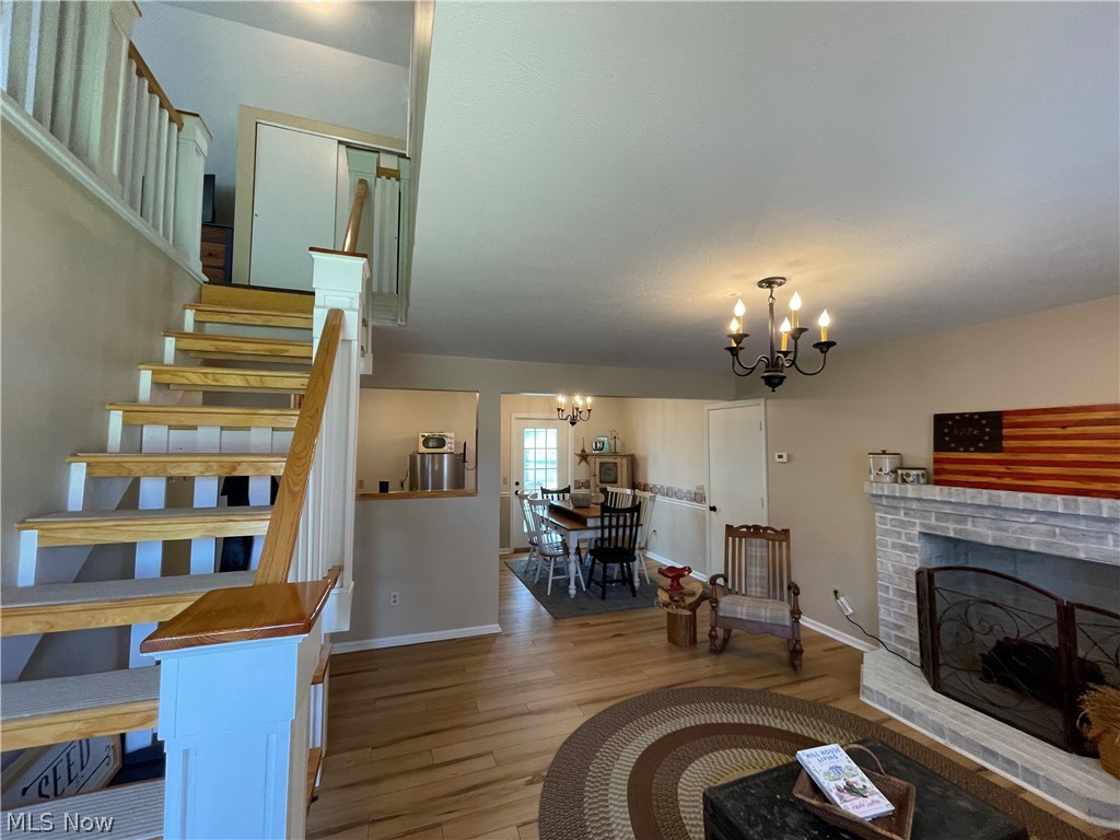 3267 Pinewood New Waterford OH 44445