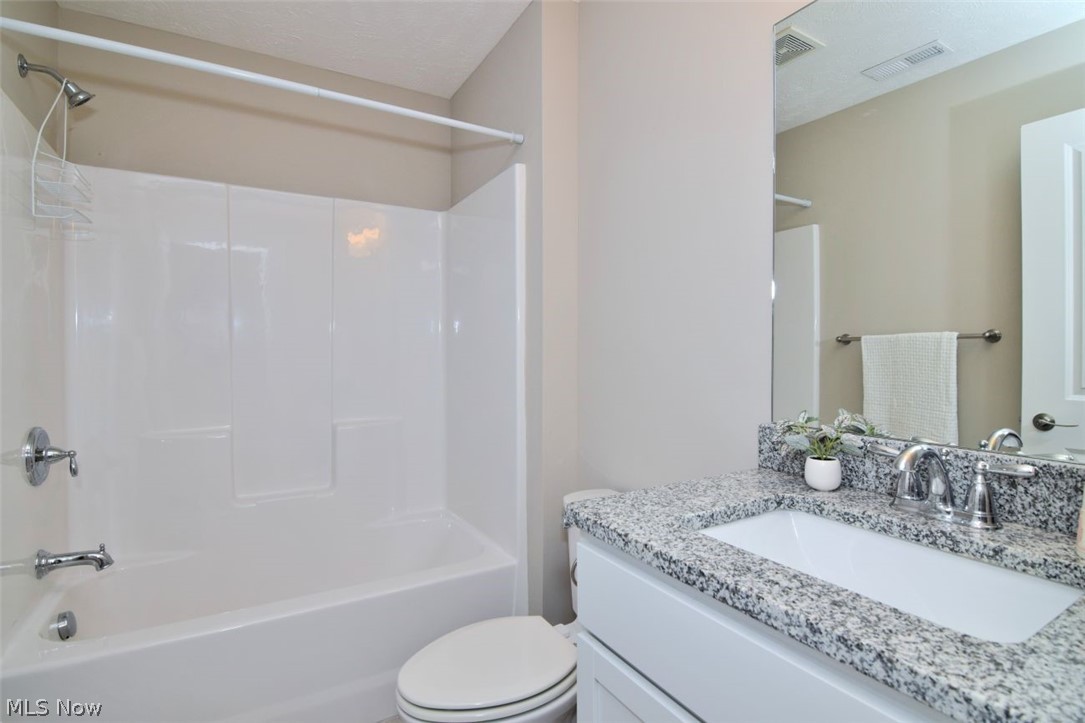 170 Larimar Drive Willowick OH 44095