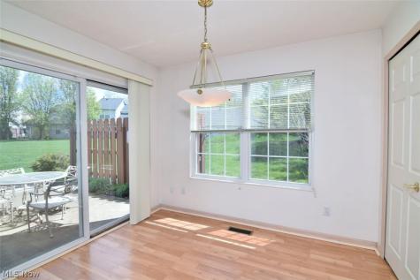 7281 Lilac Court North Olmsted OH 44070
