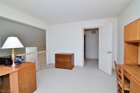 7281 Lilac Court North Olmsted OH 44070