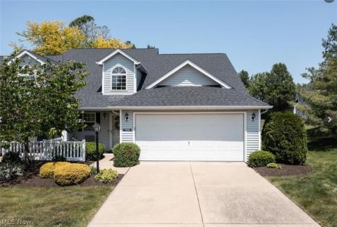 7281 Lilac Court North Olmsted OH 44070