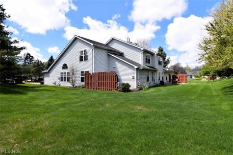 7281 Lilac Court North Olmsted OH 44070