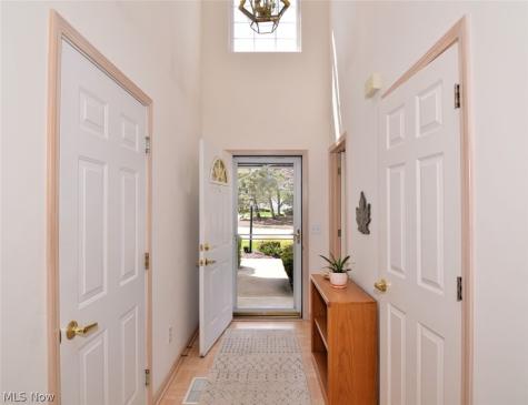7281 Lilac Court North Olmsted OH 44070