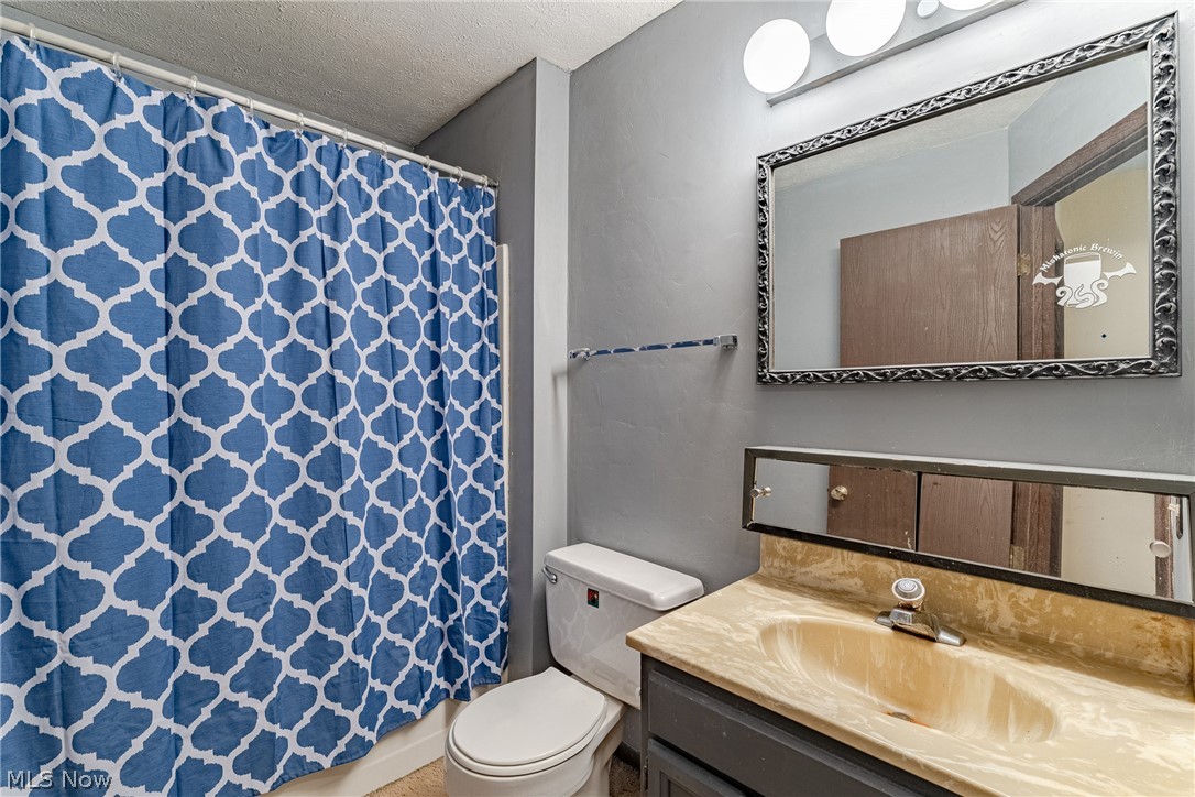 9668 Abbeyshire Way Mentor OH 44060