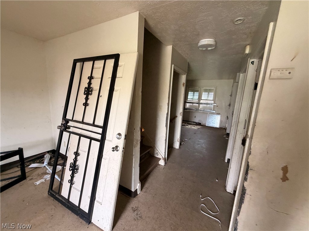 9350 Mount Auburn Avenue Cleveland OH 44104