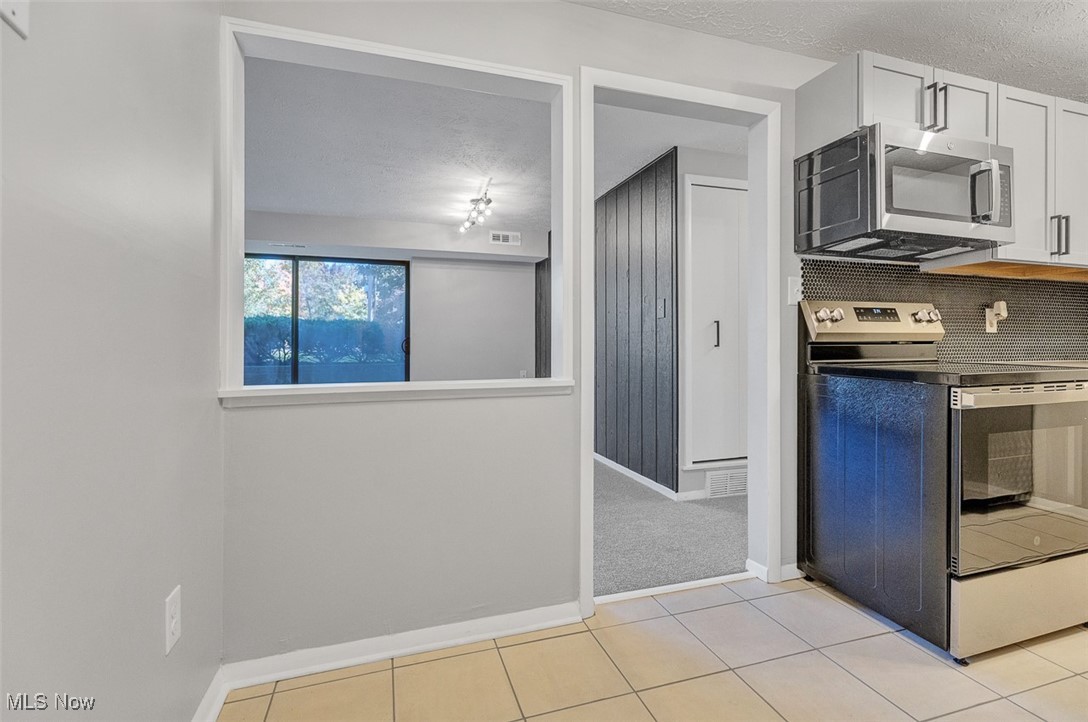 9530 Cove Drive North Royalton OH 44133