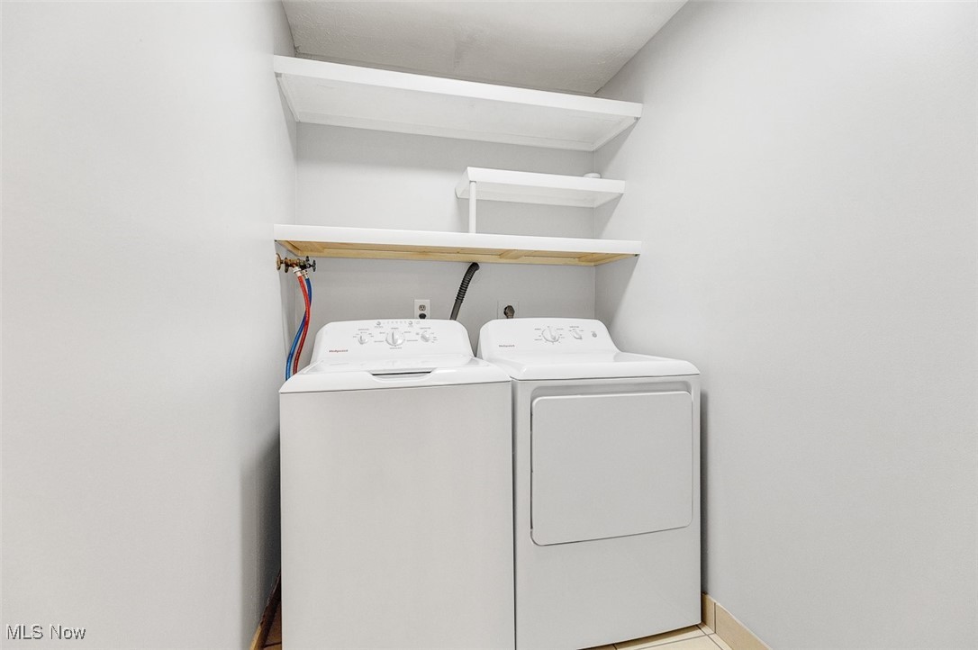 9530 Cove Drive North Royalton OH 44133