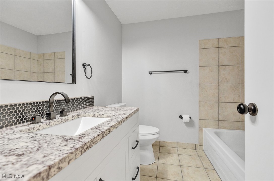 9530 Cove Drive North Royalton OH 44133