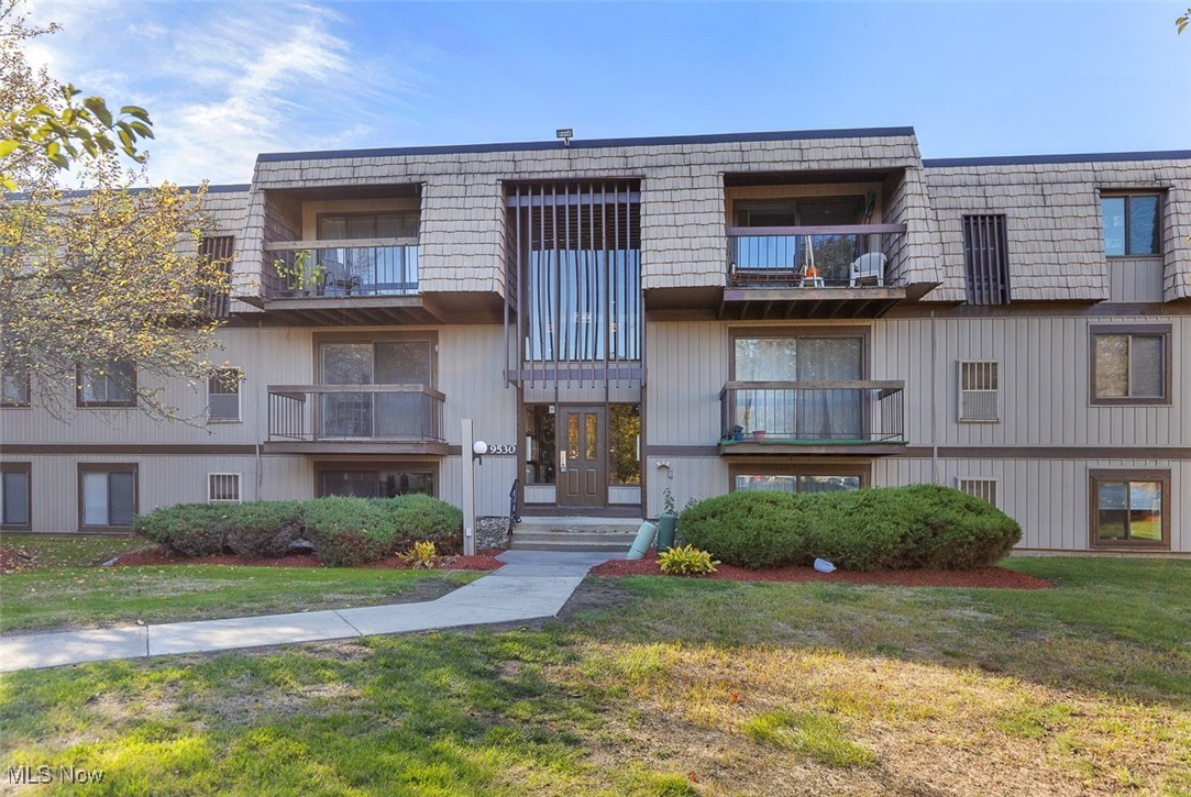 9530 Cove Drive North Royalton OH 44133