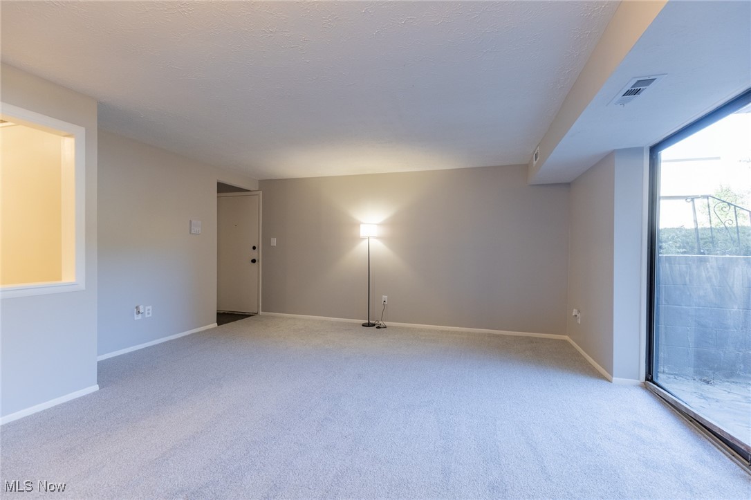 9530 Cove Drive North Royalton OH 44133