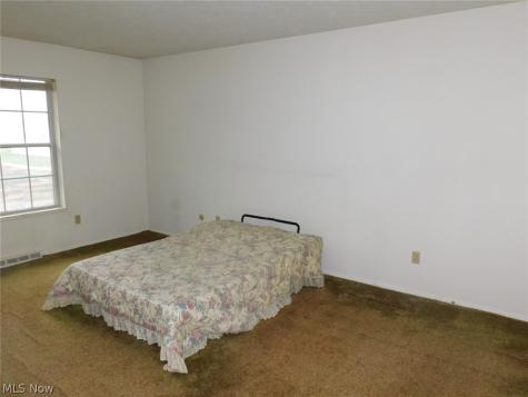 8027 Independence Drive Mentor OH 44060