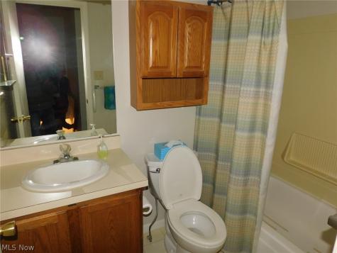 8027 Independence Drive Mentor OH 44060