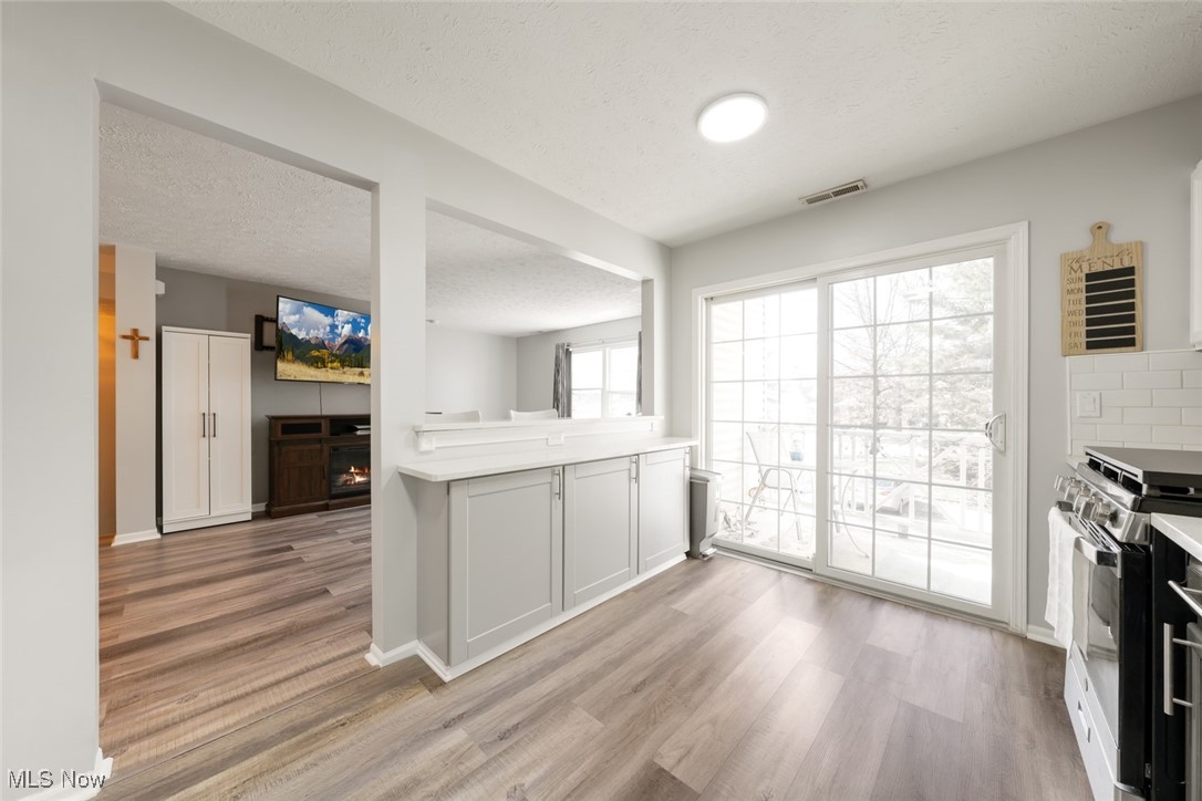 868 Tollis Parkway Broadview Heights OH 44147