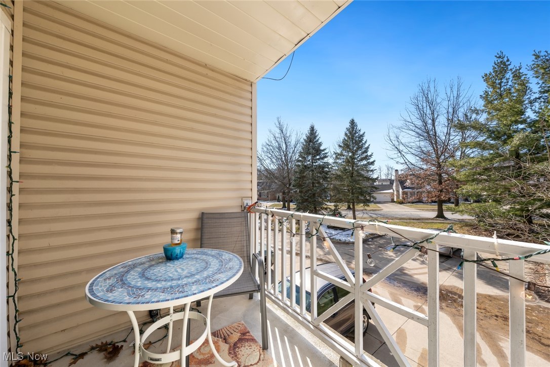 868 Tollis Parkway Broadview Heights OH 44147