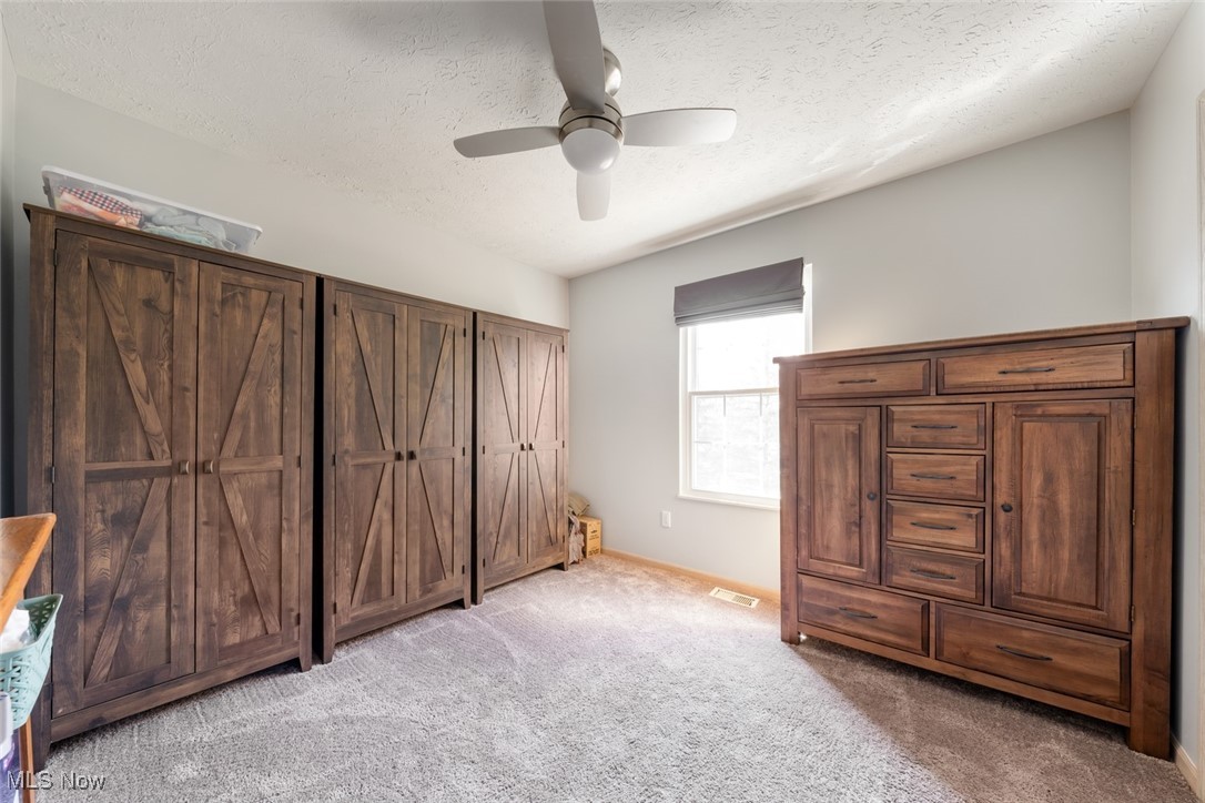 868 Tollis Parkway Broadview Heights OH 44147