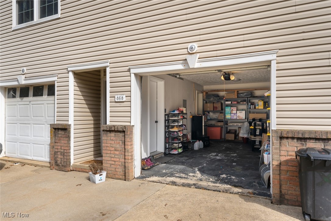 868 Tollis Parkway Broadview Heights OH 44147