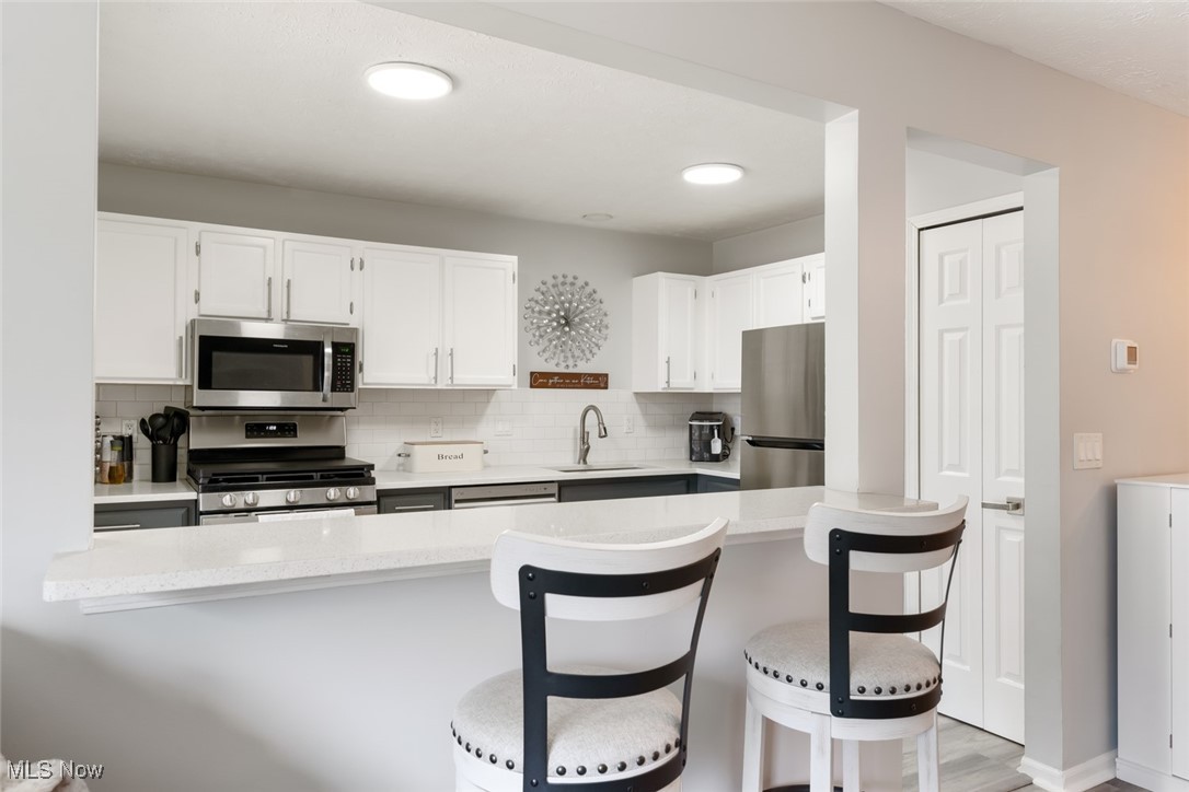 868 Tollis Parkway Broadview Heights OH 44147